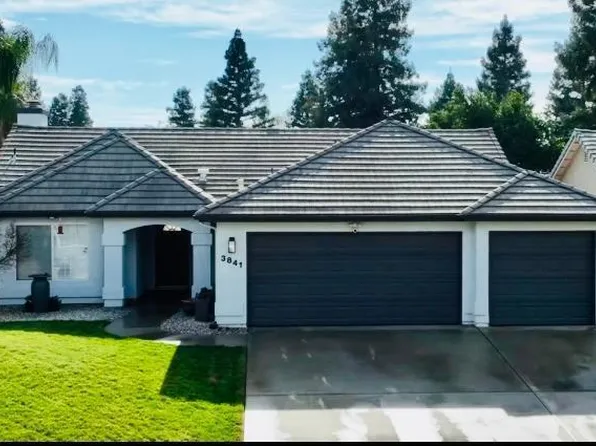 3841 E Acequia Avenue, Visalia, CA 93292