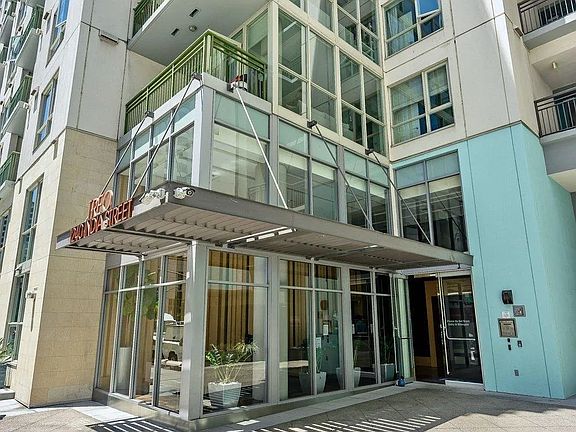 3rd image of 1240 India St Unit 317
