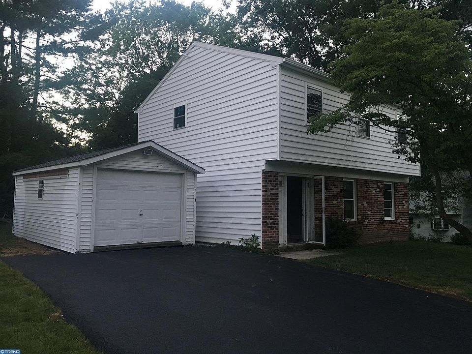 1st image of 3315 Norma Dr