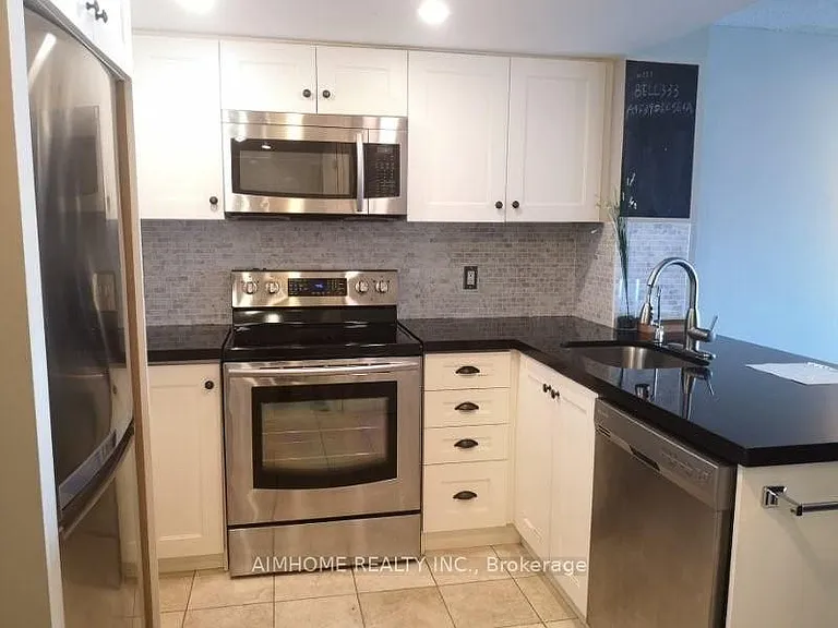 8 Park Rd #2108 — Photo 12