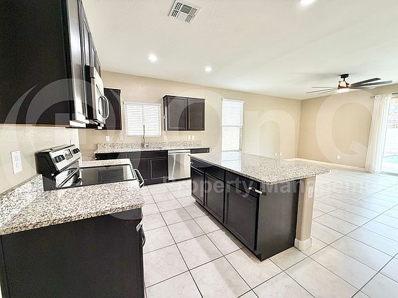 3rd image of 4128 W Alabama Ln