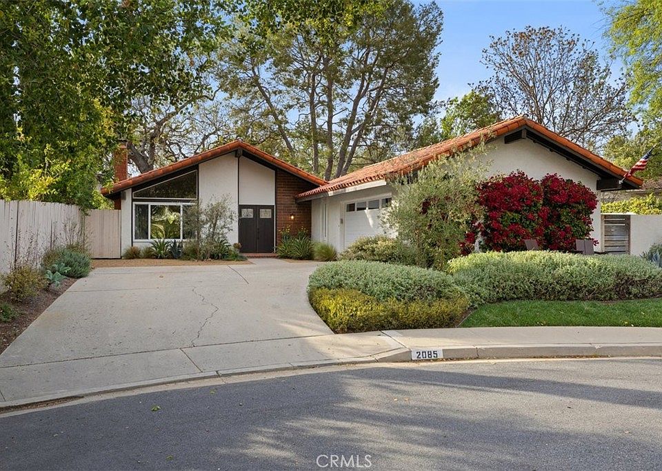 1st image of 2085 Rosebay St