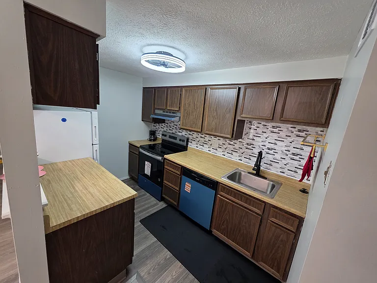 2467 Brookledge Rd #34B — Photo 5