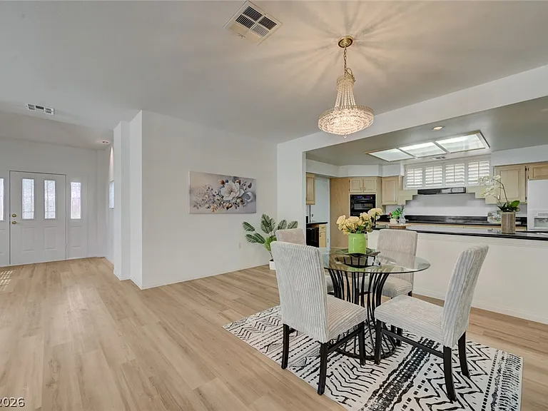 332 Wild Plum Ln — Photo 16