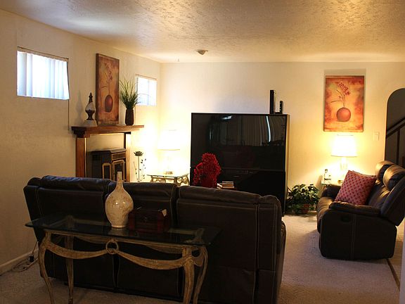 4th image of 15999 Marcella St