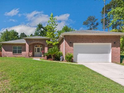 203 Golf Course Dr, Crestview, FL, 32539