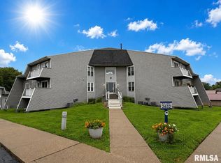 2632 W Willowlake Dr APT 631, Peoria, IL 61614