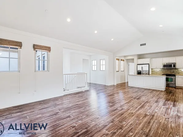 120 Peony, Irvine, CA 92618