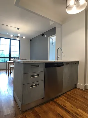 Rented by City Vista Inc | media 3