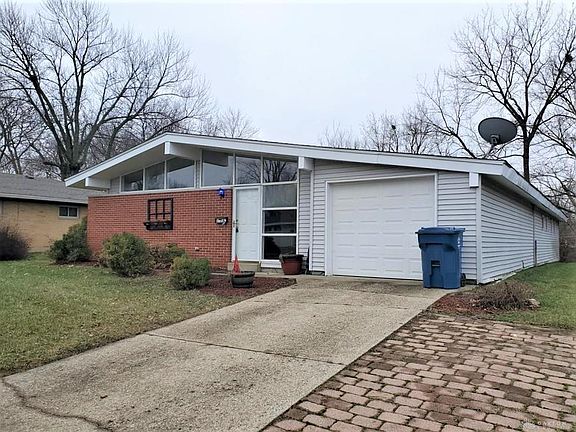 3rd image of 5322 Barrett Dr