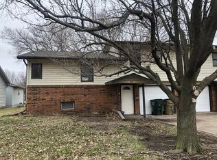 104 S Erb St, Hesston, KS 67062