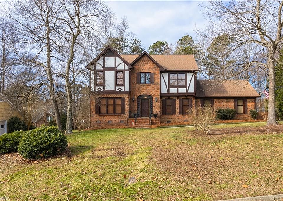 1st image of 112 Brookberry Dr