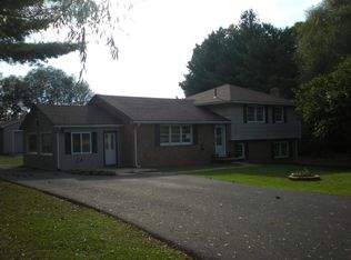 955 Ladd Rd, Waynesboro, VA 22980