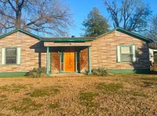 206 Chance St, Kennett, MO 63857