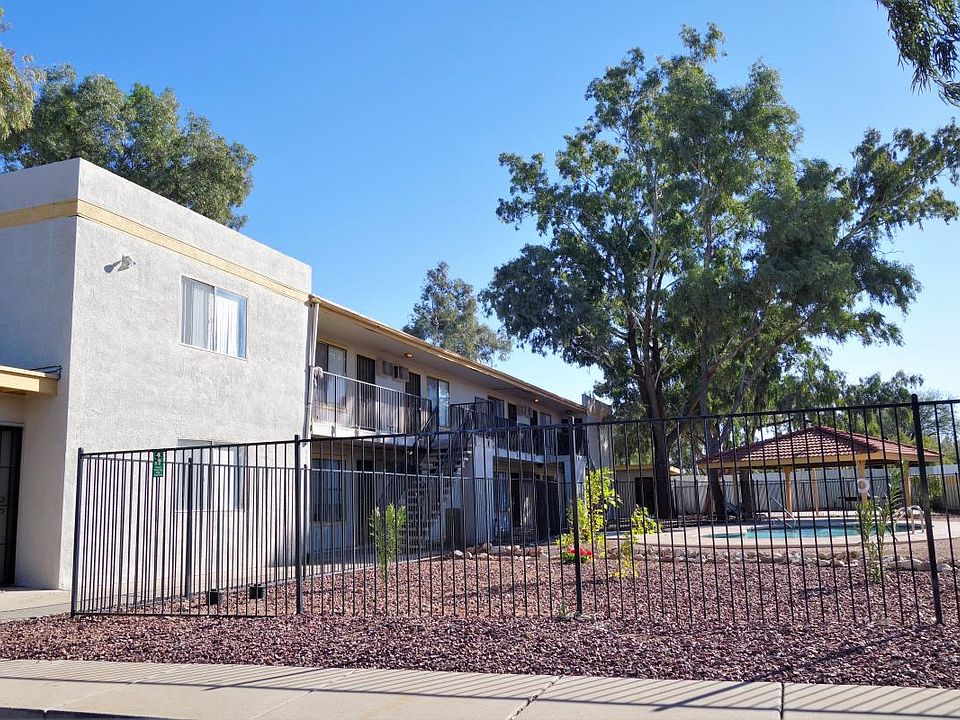 1st image of 3810 E Monte Vista Dr APT 101-212