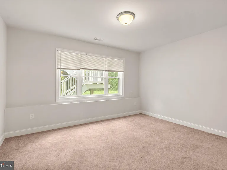 7324 Statecrest Dr — Photo 103