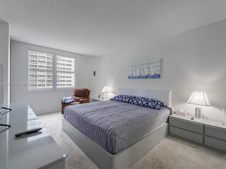 1980 S Ocean Dr #5E — Photo 25