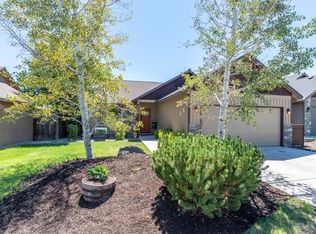 2185 NE Castle Ave, Bend, OR 97701