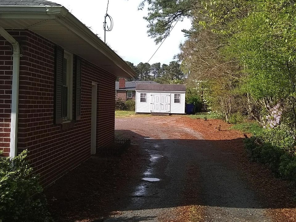 2nd image of 404 Old Sedley Rd