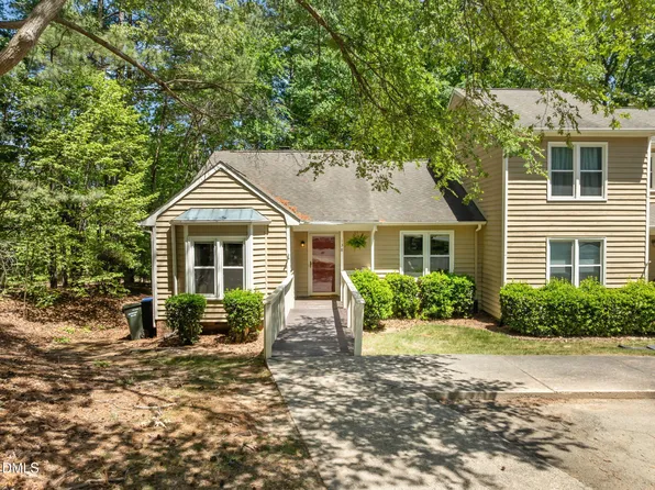 138 Timber Ridge Dr, Durham, NC 27713