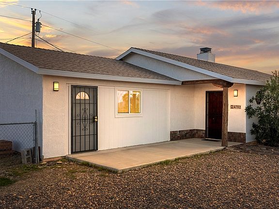3rd image of 4782 E Cove Drive