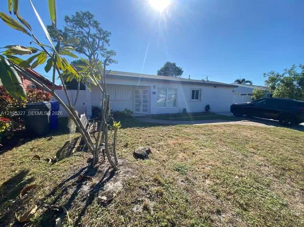 7110 Hope St, Hollywood, FL 33024