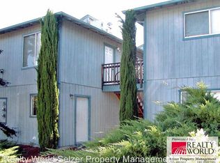 335 Leslie St APT 3, Ukiah, CA 95482