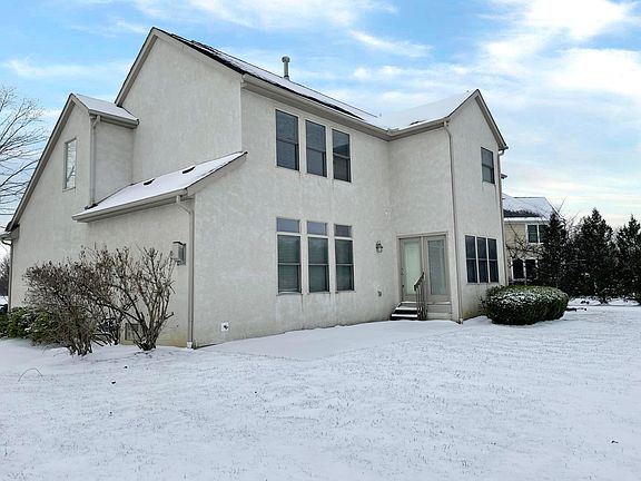 2nd image of 8434 Meadowmoore Pl