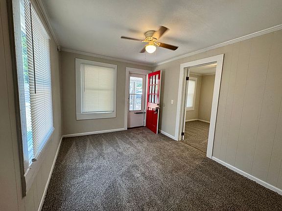 4th image of 515 Costner St