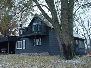 2077 Red Hill Dr, Crane, MO 65633