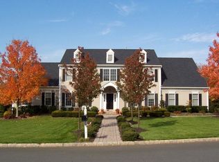 23 Caroline Dr, Princeton, NJ 08540