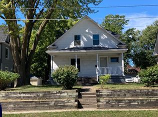 1426 30th St, Des Moines, IA 50311