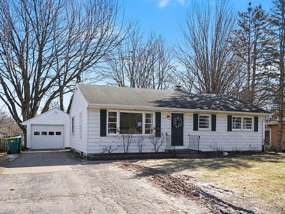 1st image of 6909 Oakland Dr