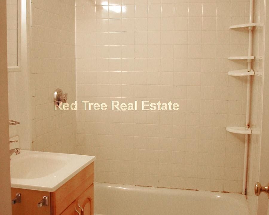 2nd image of 146 Hillside St #2