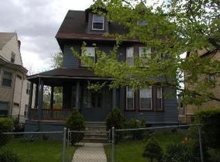224 High St, Orange, NJ 07050