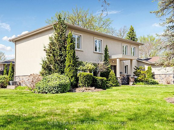 3rd image of 1423 Bunsden Ave