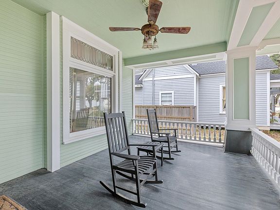 4th image of 1021 Kirby St
