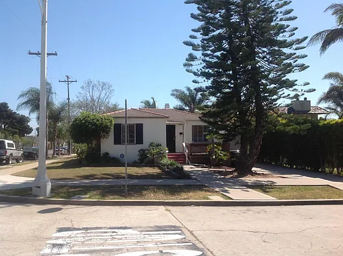 1075 Wilbur Ave Photo 1