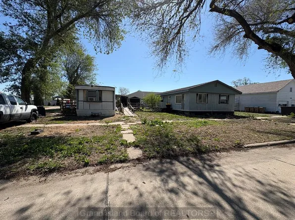 1305 Lilly St, Wood River, NE 68883