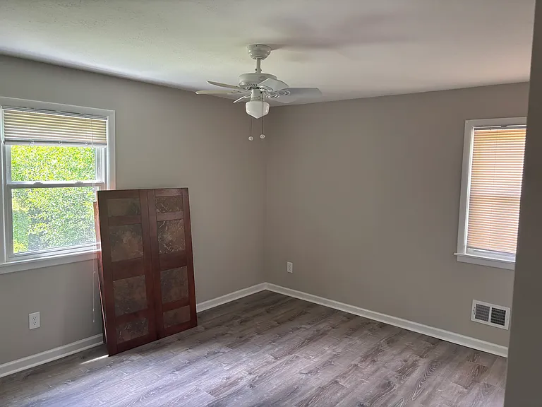 30 Camelot Dr #3 — Photo 7