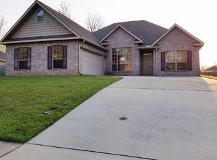 2560 Pecan Pointe Dr, Semmes, AL 36575