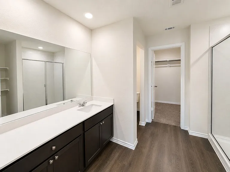 2117 Berrywood Dr — Photo 13