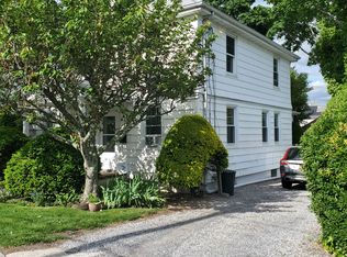 4 2nd St, Greenvale, NY 11548