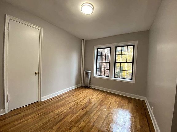 3rd image of 2816 Bronx Park E APT C42