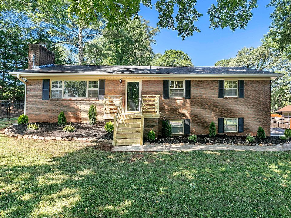 1st image of 6213 Trailhead Cir