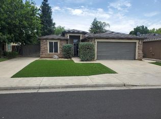 2259 Coventry Ave, Clovis, CA 93611