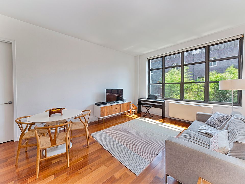 1st image of 80 Metropolitan Ave APT 2S