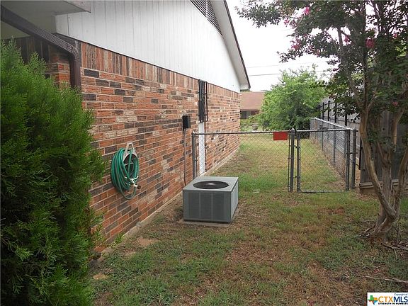 5th image of 3206 Sungate Dr
