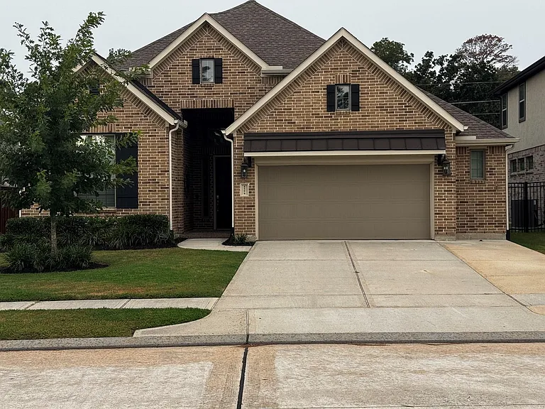 4594 Silver Moon Dr — Photo 2