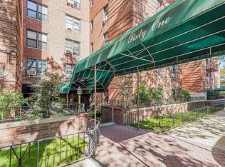 61 Oliver St APT 6F, Brooklyn, NY 11209